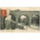 carte postale ancienne 94 ARCUEIL CACHAN. Train ligne d'Orléans sous les Aqueducs 1914 Locomotive à vapeur