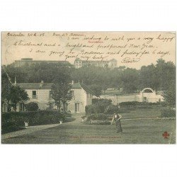 carte postale ancienne 92 SURESNES. Un Jardinier vers Château des Landes et Mont Valérien 1905