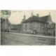 carte postale ancienne 92 SEVRES. L'Eglise avec animation sur le Pont 1907