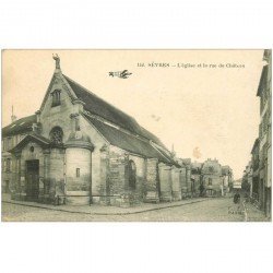 carte postale ancienne 92 SEVRES. Eglise et rue du Château
