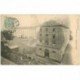 carte postale ancienne 92 SAINT CLOUD. La Caserne 1906. Cassure coin droit...