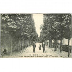 carte postale ancienne 92 SAINT CLOUD. Allée des Soupirs au Parc où fut assassiné Henri III