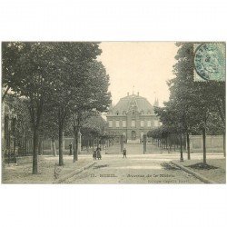 carte postale ancienne 92 RUEIL. Avenue de la Mairie 1905