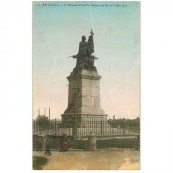 carte postale ancienne 92 PUTEAUX. Monument de la Défense de Paris Fillette assise