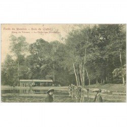 carte postale ancienne 92 MEUDON. Forêt. La Pêche aux Grenouilles Etang de Trivaux. Timbre Taxe 1905