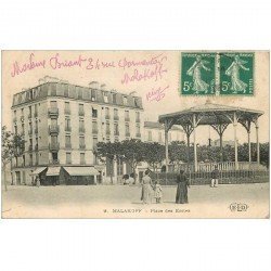 carte postale ancienne 92 MALAKOFF. Kiosque à musique Place des Ecoles 1908