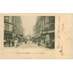 92 LEVALLOIS PERRET. La rue du Marché 1903