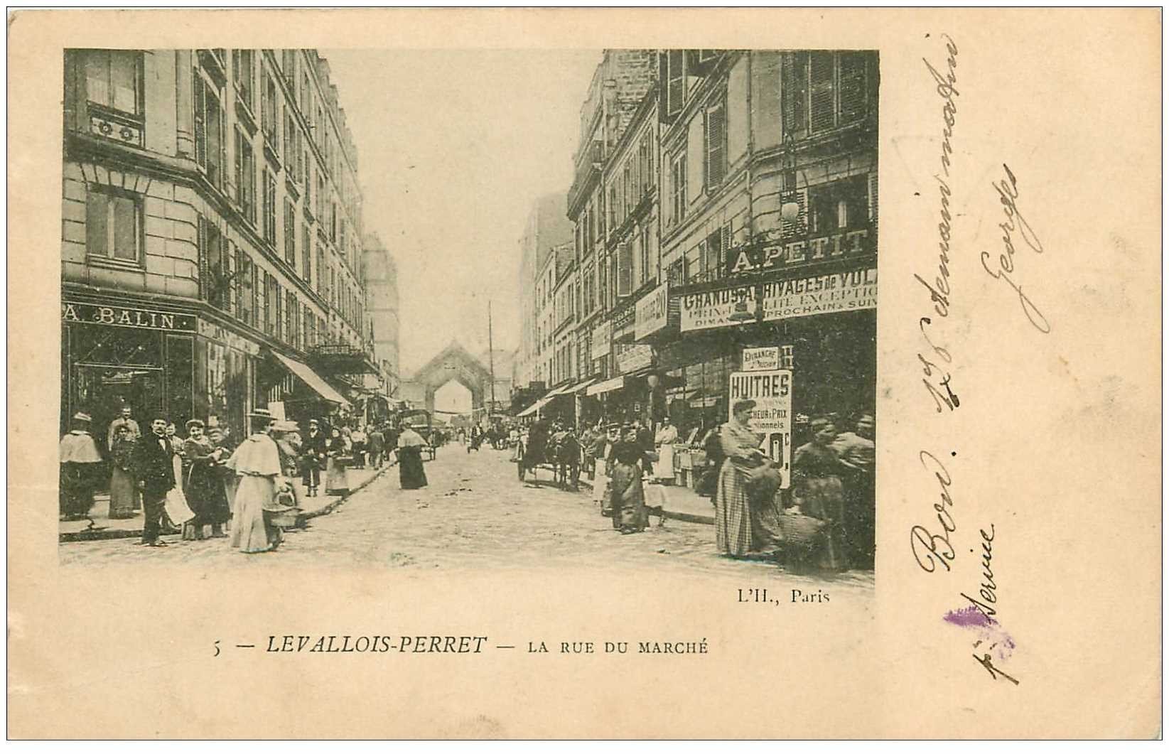 92 LEVALLOIS PERRET. La rue du Marché 1903