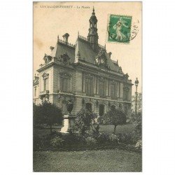 carte postale ancienne 92 LEVALLOIS PERRET. La Mairie 1913