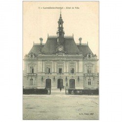 carte postale ancienne 92 LEVALLOIS PERRET. Hôtel de Ville