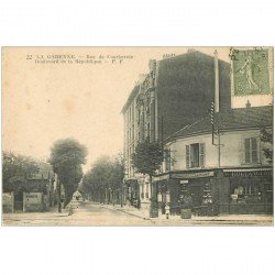 carte postale ancienne 92 LA GARENNE COLOMBES. Rue de Courbevoie et Boulevard de la République 1922 Boulangerie et Restaurant