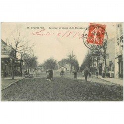 carte postale ancienne 92 COURBEVOIE. Carrefour de Bezon et de Charlebourg 1913