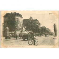 92 CLICHY. Transport de tonneaux Boulevard Victor Hugo vers 1900