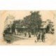 carte postale ancienne 92 CLICHY. Le Marché Couvert et magasin Au bon Pasteur vers 1900. Plissure transversale (invisible)...