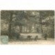 carte postale ancienne 92 CLAMART. Ramasseurs de Châtaignes dans le Bois 1905