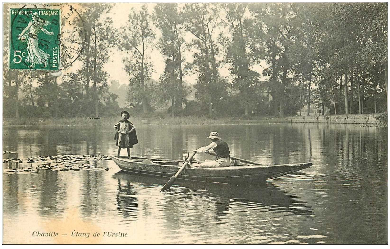 92 CHAVILLE. Rameur en barque sur Etang de l'Ursine 1909