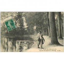 92 CHAVILLE. Idylle au bord de l'Etang du Bois 1912
