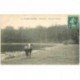 carte postale ancienne 92 CHAVILLE. Forêt de Meudon. Une Vache bord de l' Etang des Ecrevisses 1908