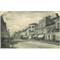 carte postale ancienne 92 BOULOGNE SUR SEINE. Cycles La Souveraine sur Grande Rue et Cave à vins Grille du Bois de Boulogne