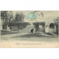 carte postale ancienne 92 BELLEVUE. Terrasse duChâteau de Pompadour