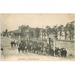 carte postale ancienne 92 ASNIERES SUR SEINE. Ecole Communales avec nombreux Ecoliers 1904