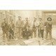 PARIS. Groupe d'Ouvriers Terrassiers pavant une Rue vers 1910. A identifier photo carte postale ancienne