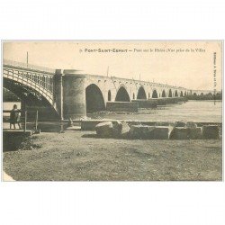 carte postale ancienne 30 PONT-SAINT-ESPRIT. Pont sur le Rhône 1907 avec Enfants 1907