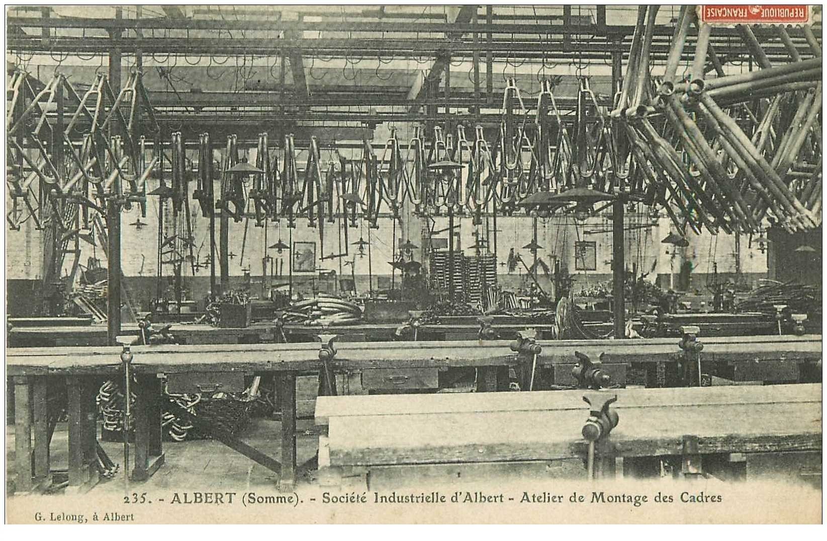 carte postale ancienne 80 ALBERT. Atelier montage des Cadres Société Industrielle 1909