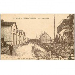 carte postale ancienne 80 ALBERT. Rue des Illieux et Usine Héresmann. Bombardement Guerre 1914-18