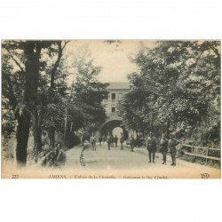 carte postale ancienne 80 AMIENS. Entrée de la Citadelle