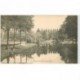 carte postale ancienne 80 AMIENS. Le Jardin de la Hotoie animation Rive gauche vers 1900