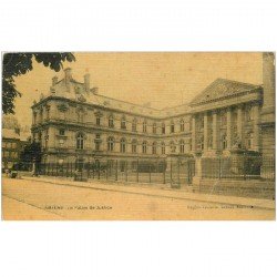 carte postale ancienne 80 AMIENS. Palais de Justice. Carte toilée vers 1913