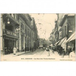 carte postale ancienne 80 AMIENS. Rue des Trois-Cailloux et Grand Café 1912