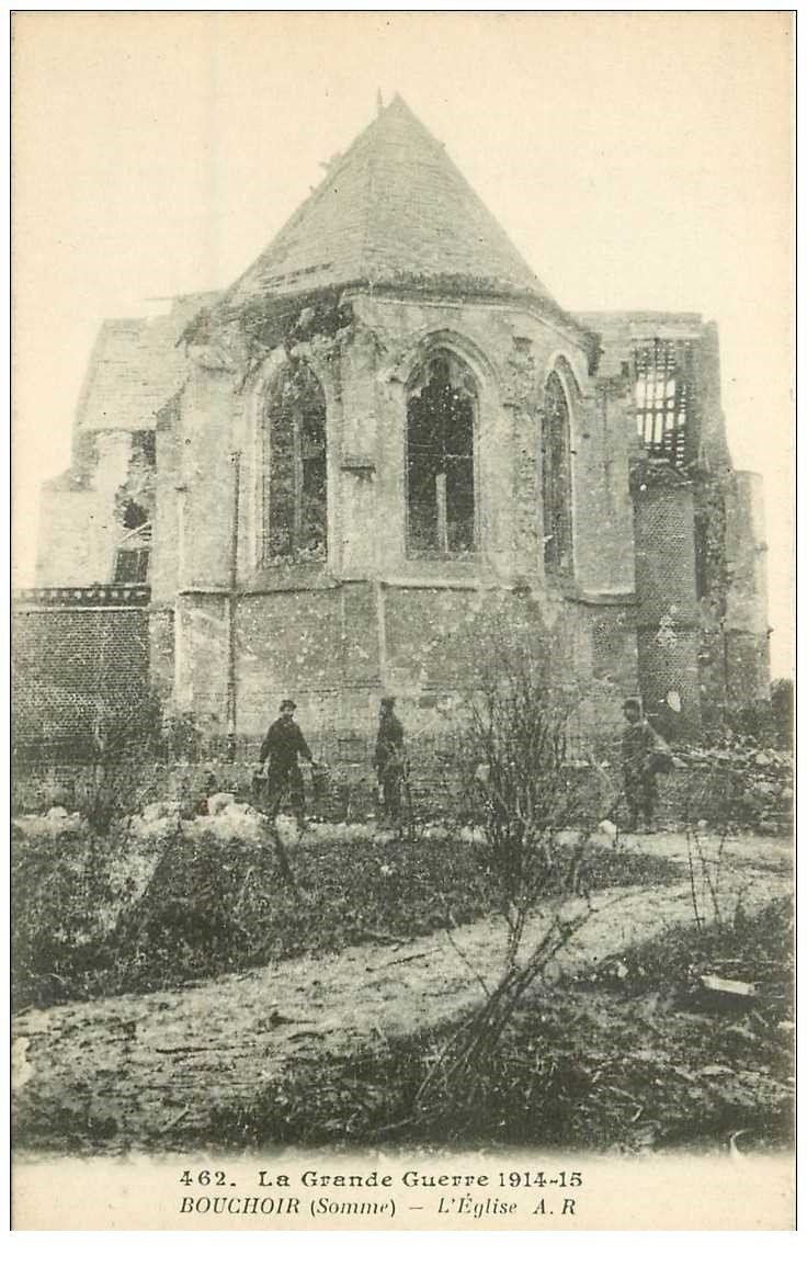 carte postale ancienne 80 BOUCHOIR. L'Eglise avec Militaires 462