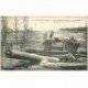carte postale ancienne 80 CHUIGNES. Gamin dans l'âme du gros canon abandonné par les Allemands. Guerre 1914-18.