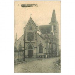 carte postale ancienne 80 CONTY. L'Eglise avec animation