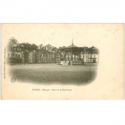 carte postale ancienne 80 CORBIE. Kiosque à musique Place de la République vers 1900