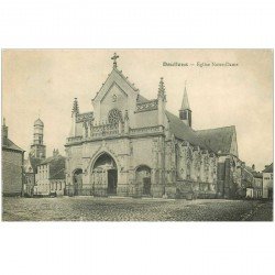 carte postale ancienne 80 DOULLENS. Eglise Notre-Dame 1911