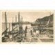 carte postale ancienne 80 LE HOURDEL. Le Port avec Barques de Pêcheurs. Poissons et Crustacés
