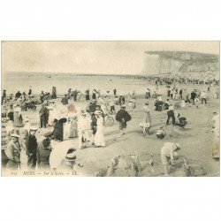 carte postale ancienne 80 MERS-LES-BAINS. La Plage sur le Sable 1905