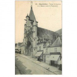 carte postale ancienne 80 MONTDIDIER. Eglise Saint-Sépulcre et Maison de Parmentier notée par la croix