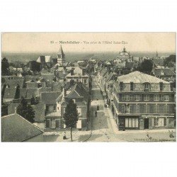 carte postale ancienne 80 MONTDIDIER. Vue prise de l'Hôtel de Ville Magasin essence pour Autimobile au coin