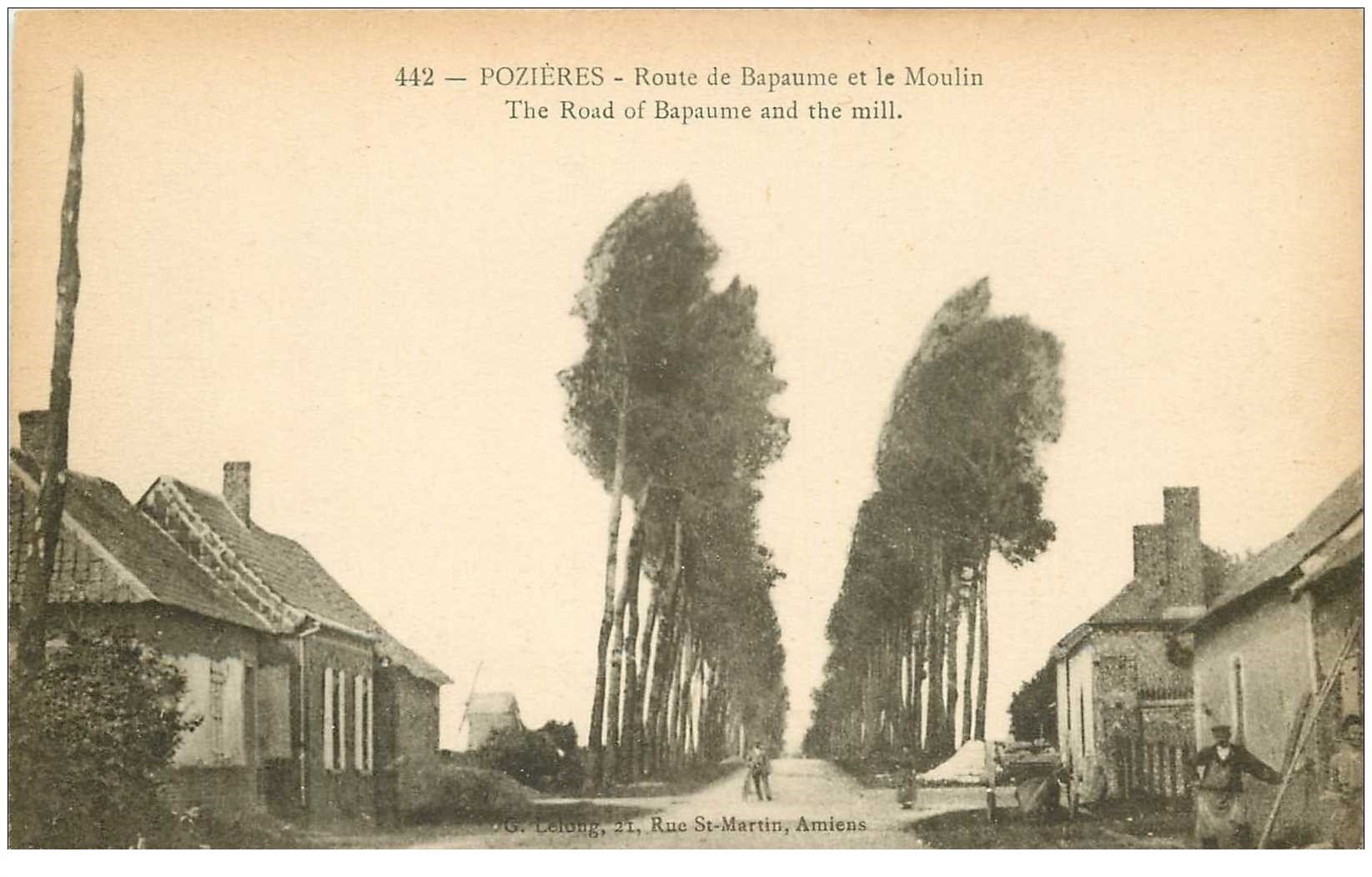 80 POZIERES. Route de Bapaume et le Moulin au loin