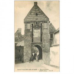 carte postale ancienne 80 SAINT-VALERY-SUR-SOMME. Porte de Nevers 1921
