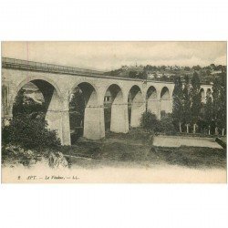carte postale ancienne 84 APT. Le Viaduc 1920