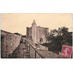 carte postale ancienne 85 ILE DE NOIRMOUTIER. Le Château vers 1922