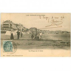 carte postale ancienne 85 LES SABLES D'OLONNE. La Plage au 15 Juin 1904