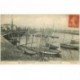 carte postale ancienne 85 LES SABLES D'OLONNE. Le Port et Cale du Commerce 1917 Barques de Pêcheurs