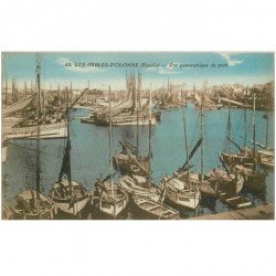 carte postale ancienne 85 LES SABLES D'OLONNE. Le Port vue sur les Barques de Pêcheurs