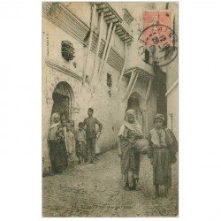 carte postale ancienne ALGER. Rue de la Mer Rouge 1905.